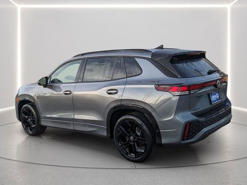New 2026 Volkswagen Tiguan SE R-Line FWD image 6