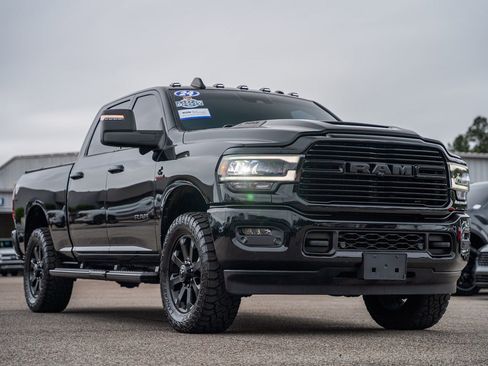 Used 2024 RAM 2500 Laramie w/ Night Edition AWD/4WD image 3