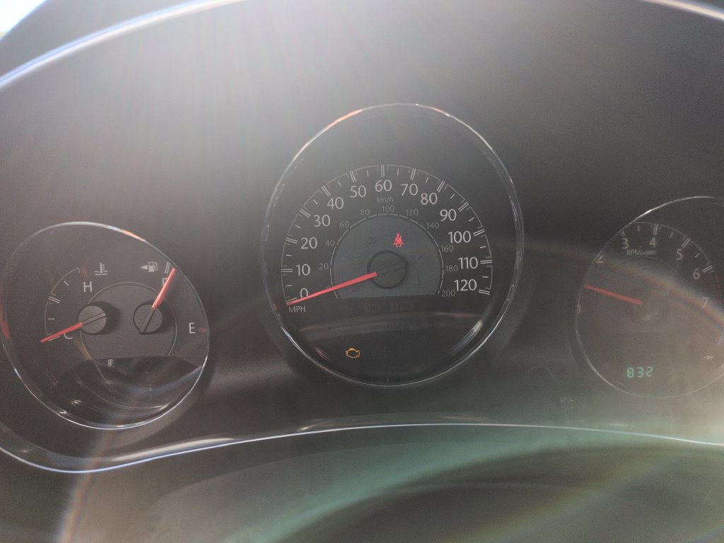 Used 2013 Chrysler 200 S FWD image 15