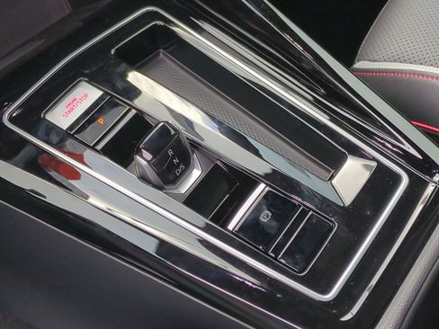 New 2026 Volkswagen GTI SE image 15