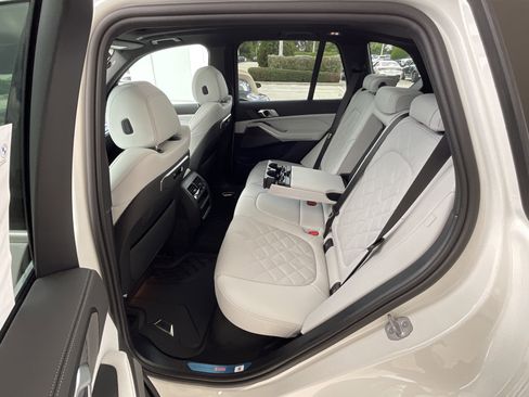 New 2026 BMW X5 sDrive40i image 27