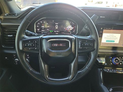 Used 2025 GMC Sierra 2500 AT4 w/ AT4 Premium Plus Package image 24