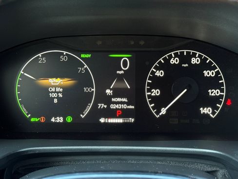 Certified 2025 Honda CR-V Sport Touring image 21