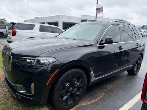 Used 2020 BMW X7 xDrive40i w/ Premium Package AWD/4WD image 4