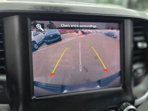 Used 2019 RAM 1500 Big Horn image 29