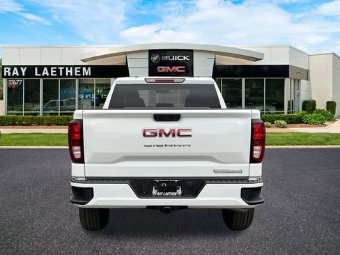 New 2026 GMC Sierra 1500 Elevation image 4