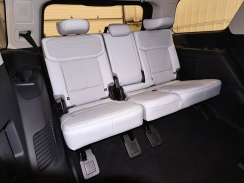 New 2026 Ford Expedition Platinum w/ Platinum Ultimate Package AWD/4WD image 19