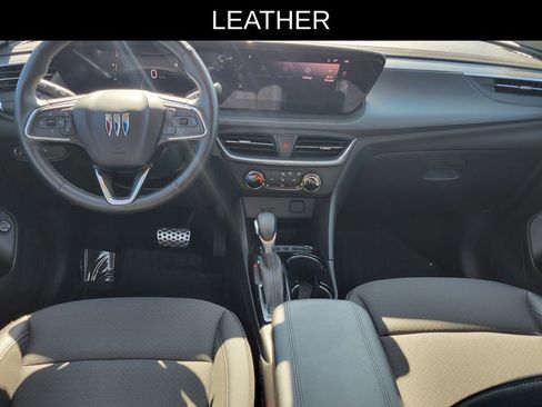 Used 2024 Buick Encore GX Preferred w/ Comfort Package image 8