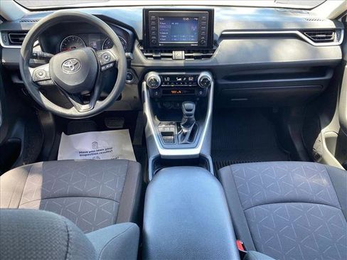 Used 2020 Toyota RAV4 XLE w/ All Weather Liner Package FWD image 23