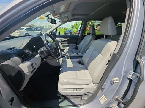 Certified 2017 Honda Pilot EX-L image 11