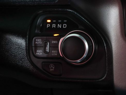 Used 2019 RAM 1500 Big Horn image 21