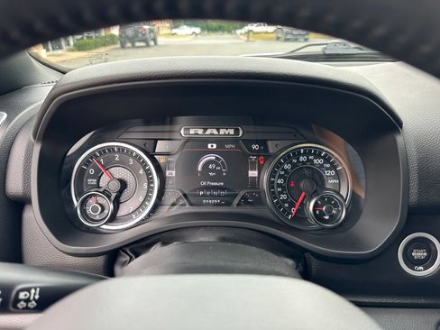 Used 2023 RAM 1500 Big Horn AWD/4WD image 26