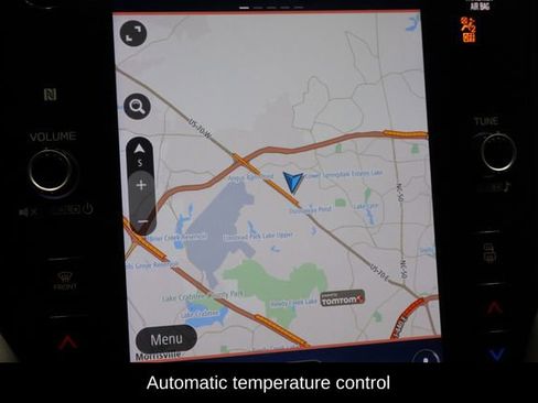 Used 2022 Subaru Outback Limited XT image 8