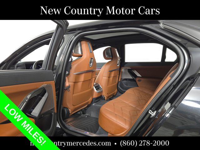 Used 2024 BMW 740i xDrive w/ M Sport Professional Package AWD/4WD image 18