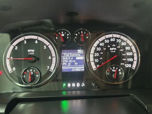 Used 2012 RAM 1500 Express RWD image 11
