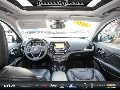 Used 2021 Jeep Cherokee Limited w/ Elite Package image 33