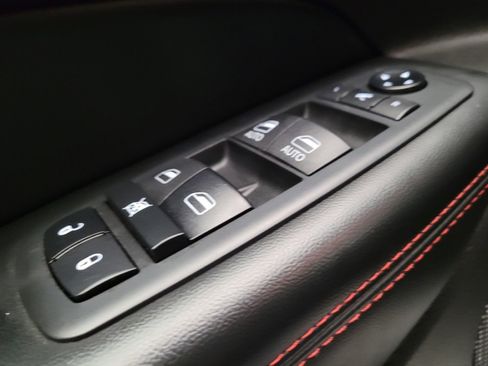 Used 2020 Jeep Grand Cherokee Trailhawk AWD/4WD image 27
