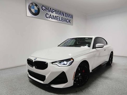 Used 2024 BMW 230i Coupe w/ Premium Package RWD image 1