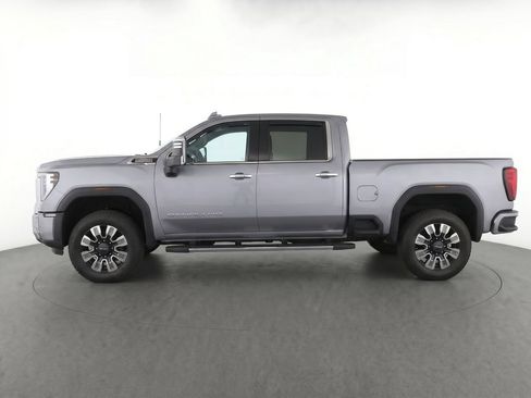 Used 2025 GMC Sierra 2500 Denali w/ Denali Reserve Package AWD/4WD image 6