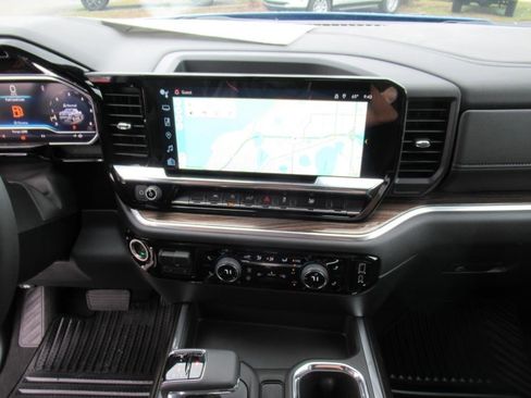 New 2025 Chevrolet Silverado 1500 LT image 15