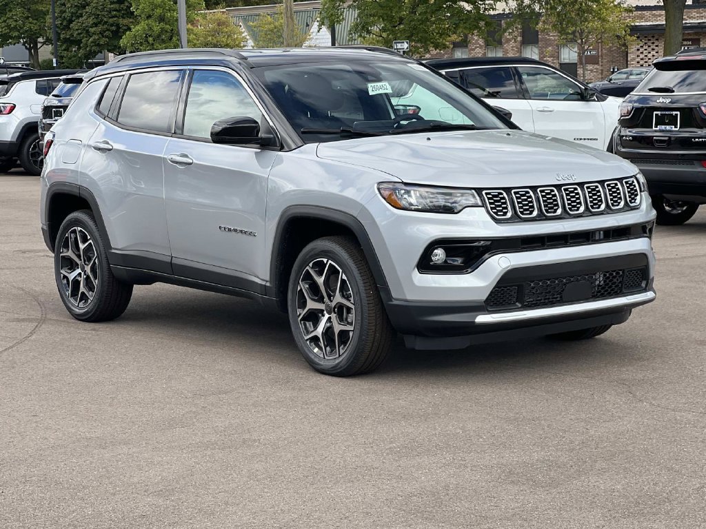 Used 2026 Jeep Compass Limited AWD/4WD image 8