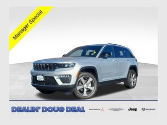 Used 2025 Jeep Grand Cherokee Limited w/ Luxury Tech Group II video 1