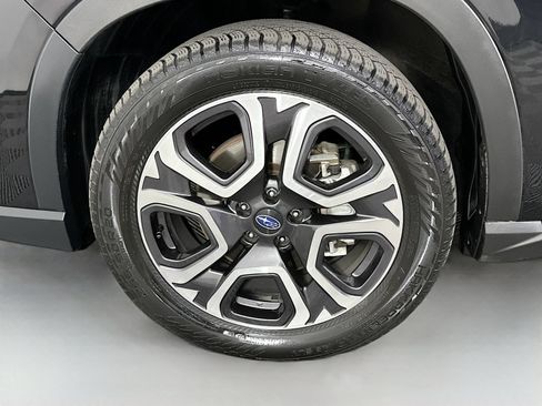 Used 2023 Subaru Ascent Touring AWD/4WD image 35