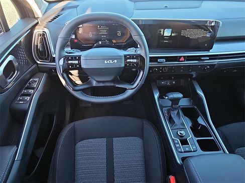 New 2026 Kia Sorento LX image 10