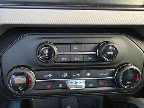 Used 2021 Ford Bronco Big Bend image 17