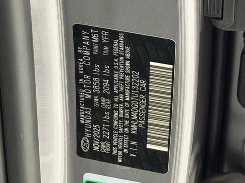 Certified 2026 Hyundai Elantra Sport image 25