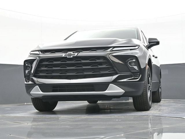 New 2026 Chevrolet Blazer LT w/ Midnight/Sport Edition FWD image 47