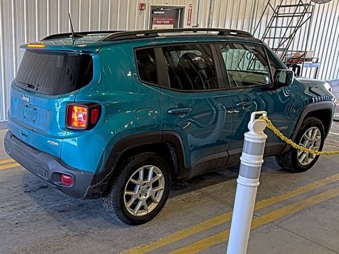 Used 2020 Jeep Renegade Latitude w/ Cold Weather Group image 2