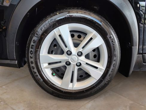 Used 2024 Nissan Kicks S FWD image 27