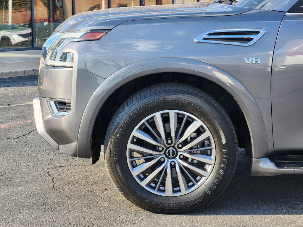 Used 2022 Nissan Armada SL w/ Captain's Chairs Package AWD/4WD image 9