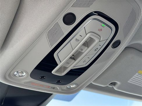 Used 2022 Audi Q8 Premium w/ Convenience Package image 22