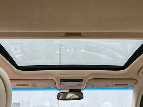 Used 2014 Lexus LS 460 w/ Comfort Package image 18