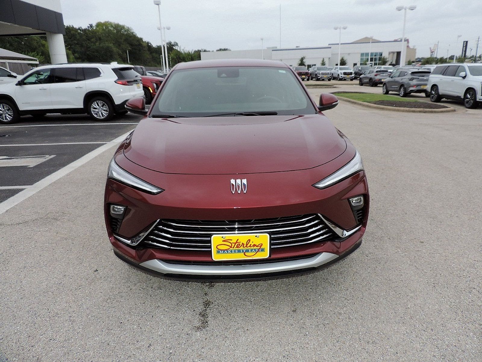 Used 2025 Buick Envista Preferred w/ Convenience I Package FWD image 2