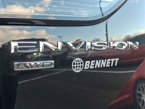 Used 2023 Buick Envision Avenir image 34