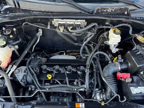 Used 2012 Ford Escape Limited image 27