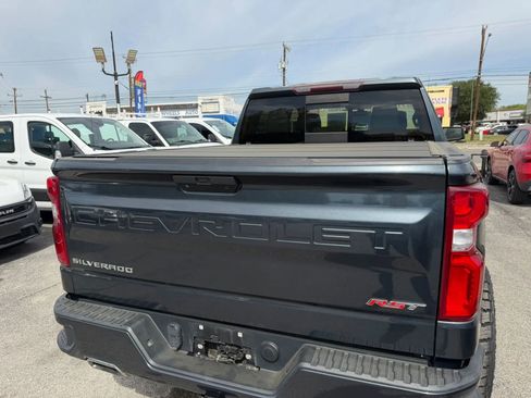 Used 2019 Chevrolet Silverado 1500 RST AWD/4WD image 11