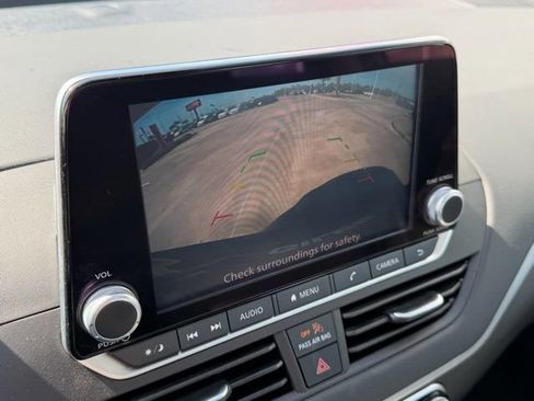 Used 2025 Nissan Altima 2.5 S image 20