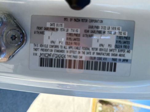 Used 2015 MAZDA MX-5 Miata Club image 29