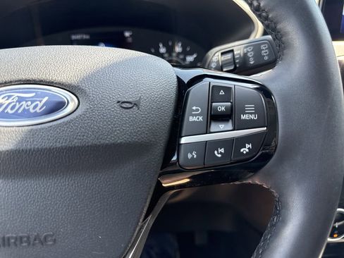 Used 2022 Ford Escape SEL AWD/4WD image 25