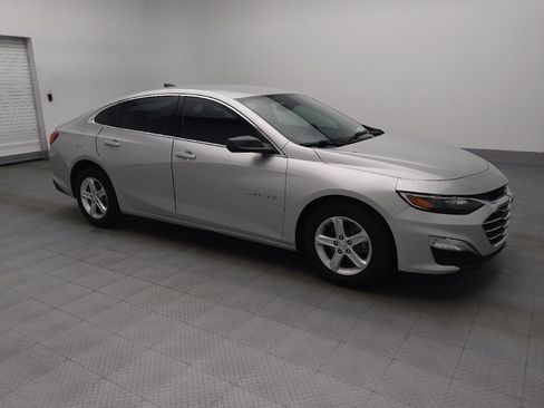 Used 2020 Chevrolet Malibu LS FWD image 11