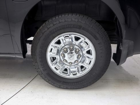Used 2016 Nissan NV 3500 SL RWD image 27
