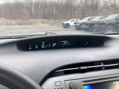 Used 2013 Toyota Prius Two image 15