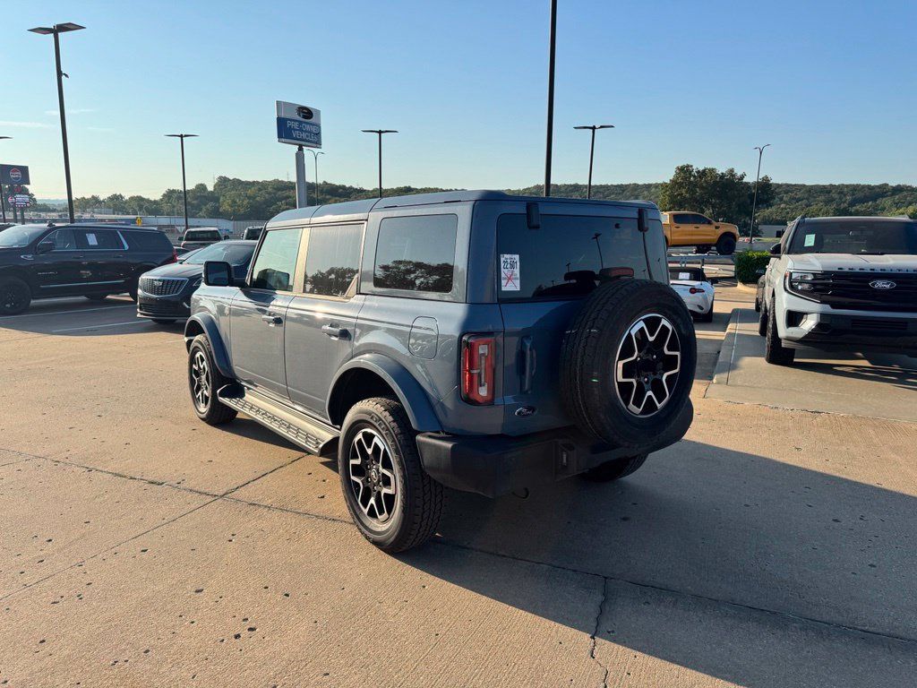 Used 2025 Ford Bronco Outer Banks AWD/4WD image 5