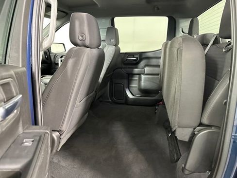 Used 2023 Chevrolet Silverado 1500 Custom image 24