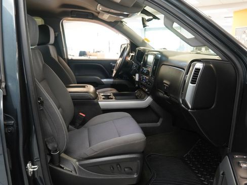 Used 2018 Chevrolet Silverado 1500 LT w/ All Star Edition AWD/4WD image 22