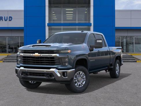New 2026 Chevrolet Silverado 2500 LT w/ All Star Edition AWD/4WD image 6
